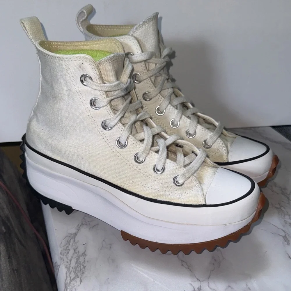 Converse Run Star Hike High Top Womens 7 Platform Lugged Sneakers Streetwear